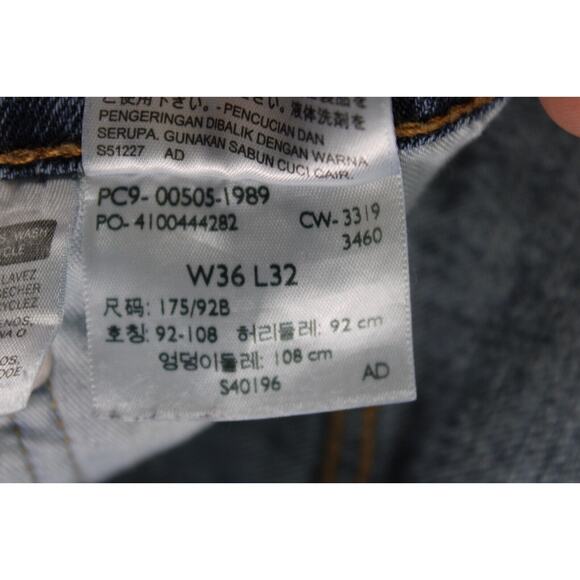 Levis 505 Jeans Mens 36X32 Blue Regular Fit Mid Rise Straight Leg Denim Pants - Picture 3 of 10